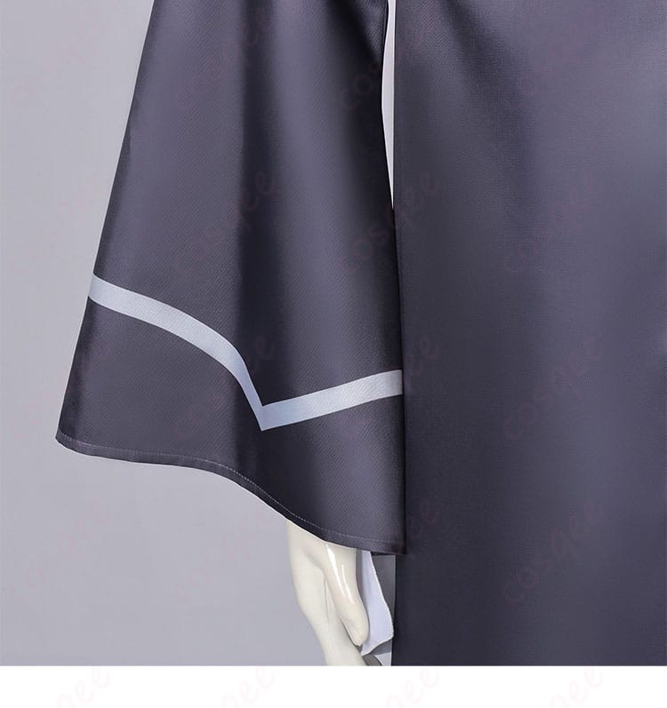 袖口ディテール。ステッチの整いと生地のハリ感が分かる近接カット。