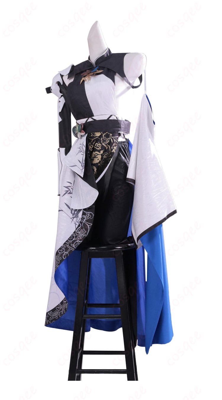 襟元と前合わせの装飾ディテール（ライン・留め具）