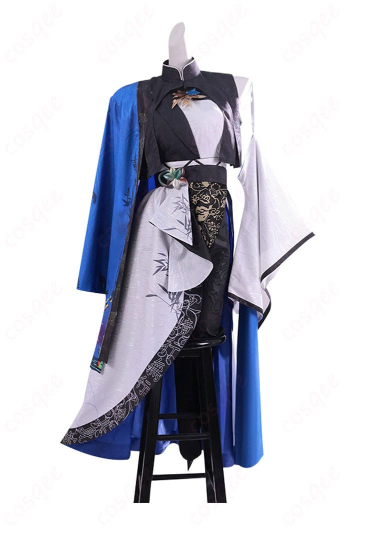 ナユタ 戦闘服 コスプレ衣装の側面シルエット