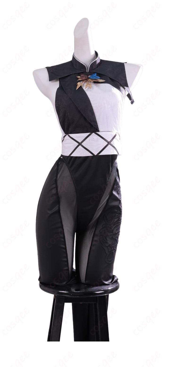 インナー上衣の正面ディテール（生地質とライン）