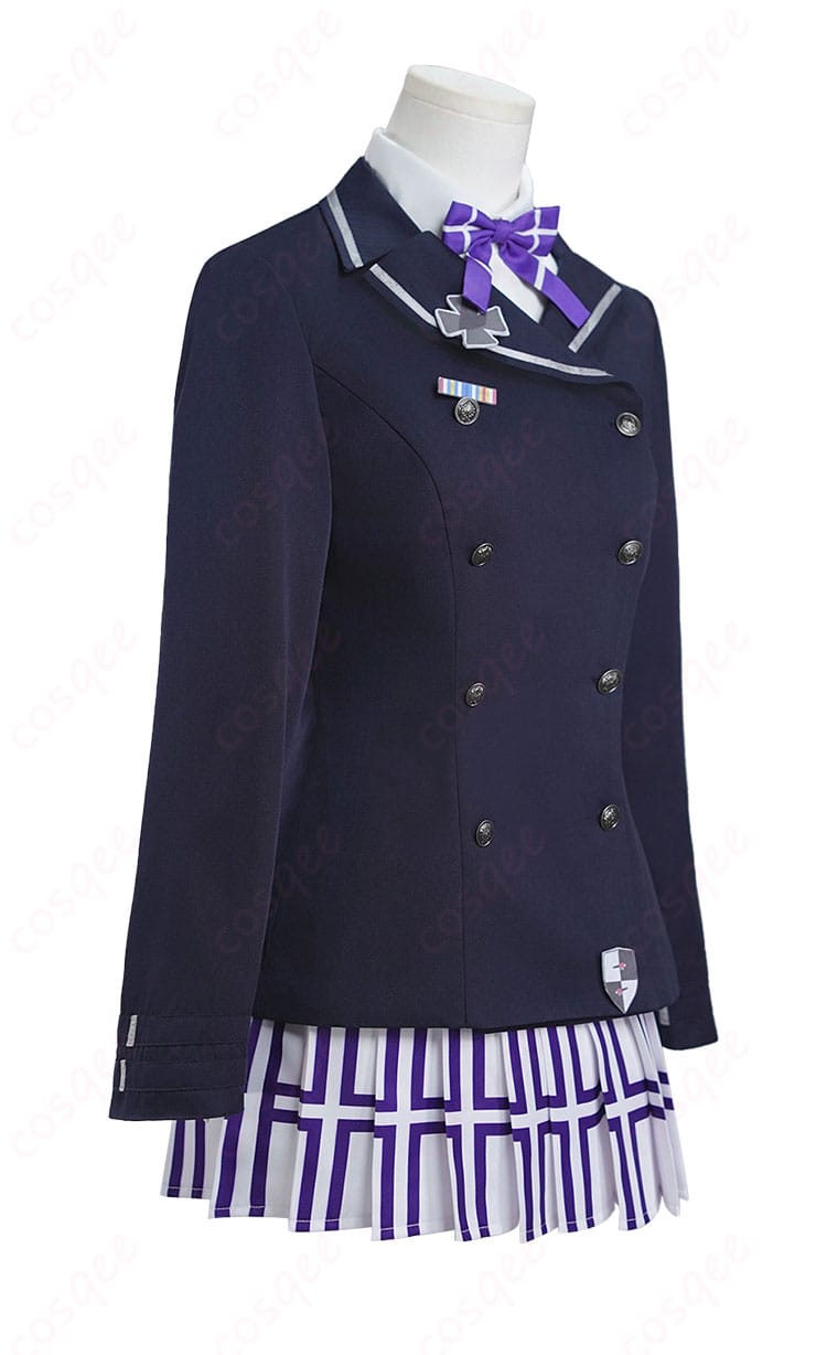 HK416『緋染め薄桜』衣装の側面。ウエストラインとスカートの落ち感、シルエットの美しさを示すカット。