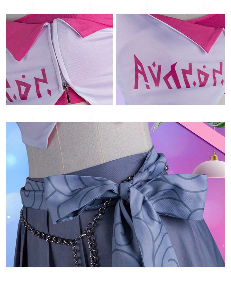 上衣のレタリングと腰ベルト装飾の近接写真｜印字と金具の作り込み