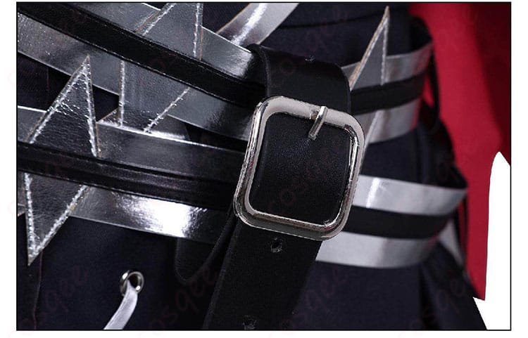 レースアップ系の紐装飾ディテール（結びの表情）