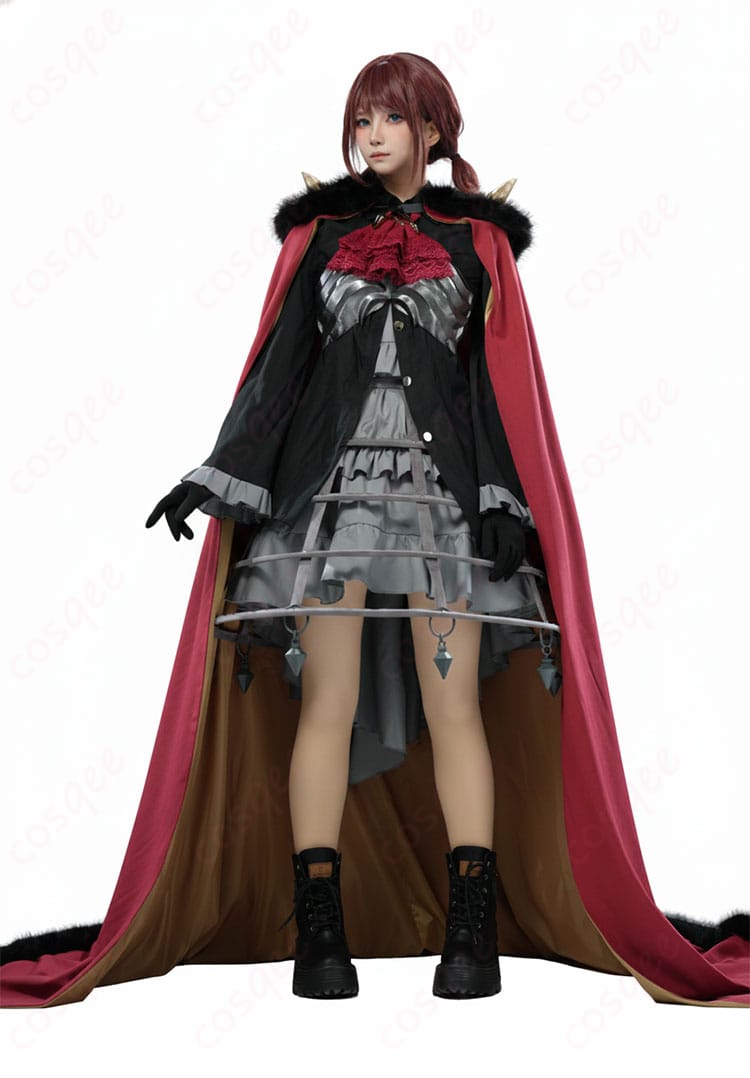 モデル正面着用例。マントを装着したフルセットで、ダークトーンの配色とスカーフの差し色が写真映え。