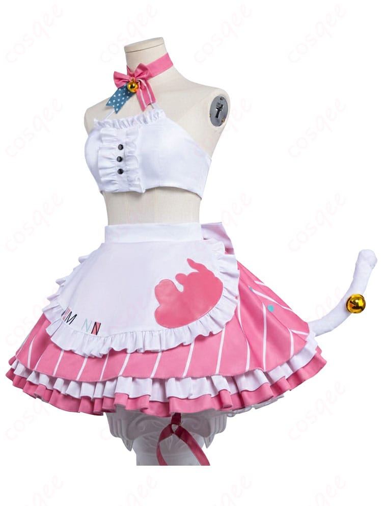 ハムマン『美味しい魔法』メイド服の側面。ウエストラインと袖パーツの立体感、シルエットの抜け感を強調。