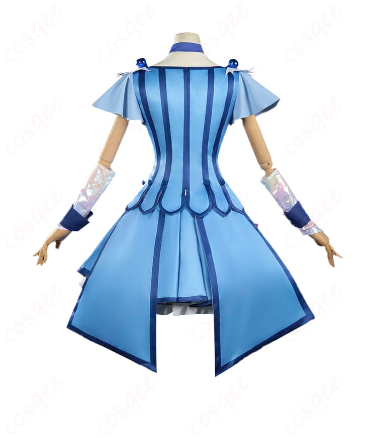 キュアビューティ戦闘服の背面デザインと開き構造