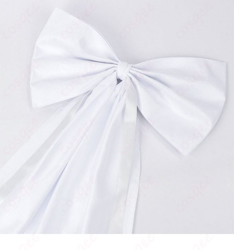 桃乃 メイド衣装の背面リボン装飾ディテール。大きさと結び目の構造が分かる