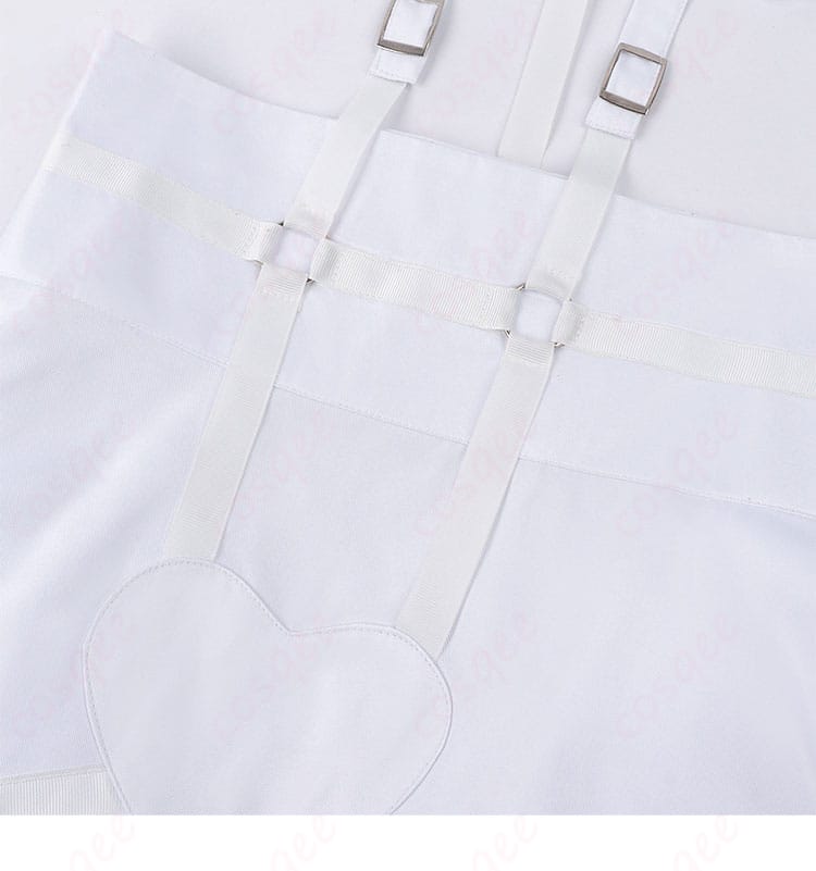 前身頃の系帯・リボン装飾の結び目ディテール。固定力のある縫製