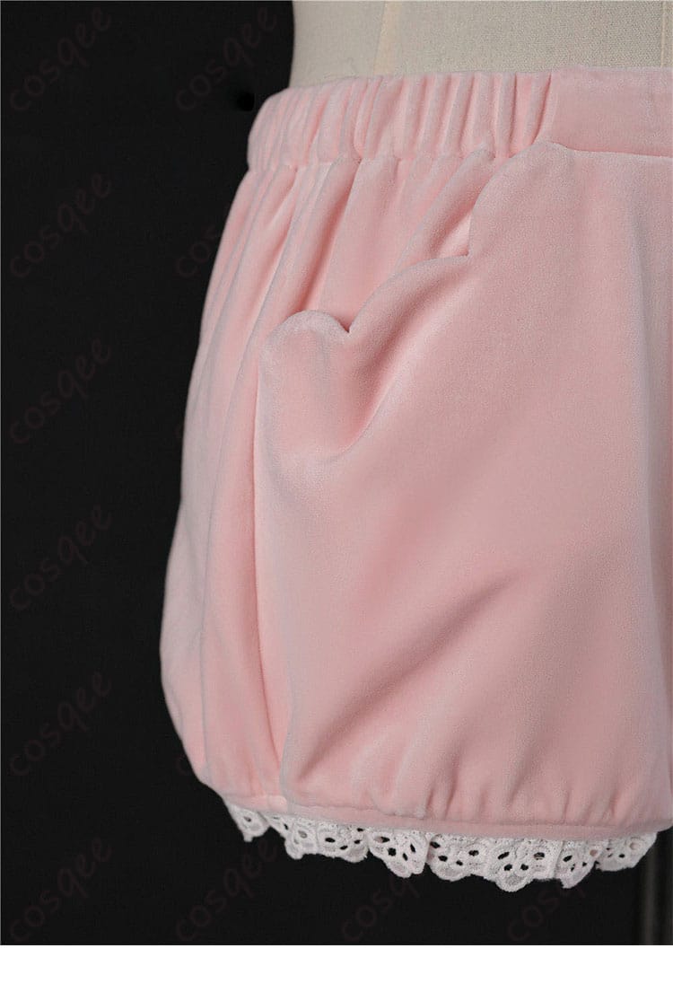 ショートパンツ前面のディテールとポケット周り