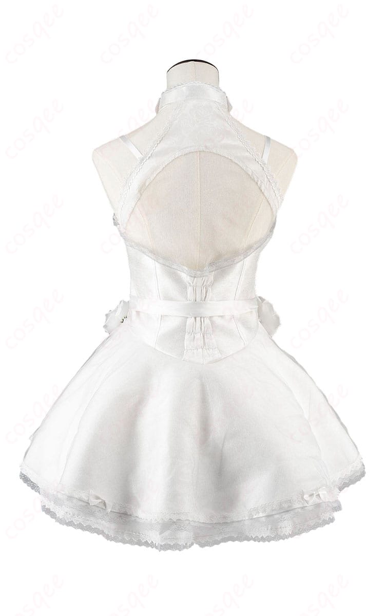 アリス メルヘンドリーム衣装の背面。背面開閉仕様とリボン配置、スカートの落ち感を示すディテール。