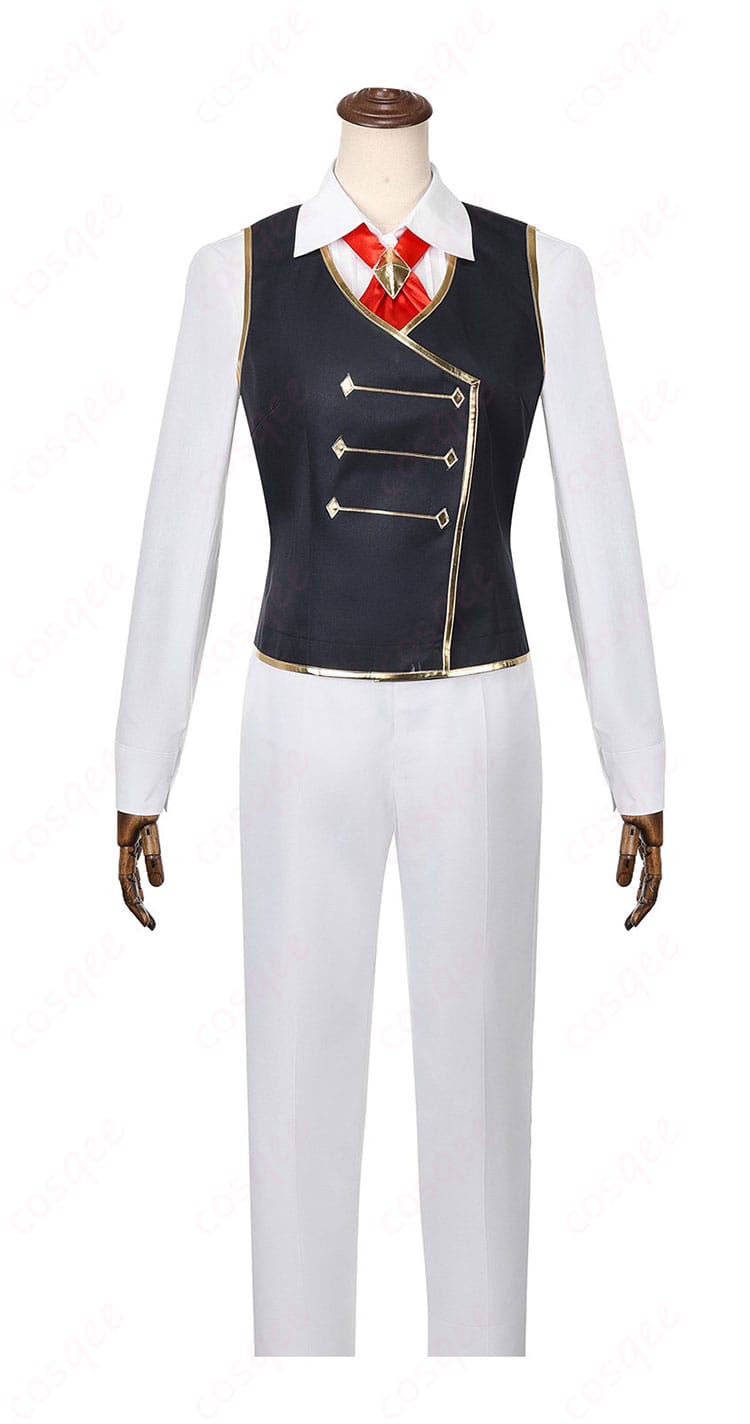 ベスト正面ディテール。前立てのステッチと装飾の質感をクローズアップ。