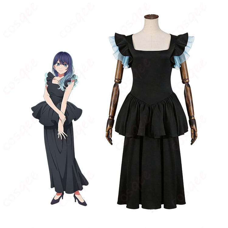 黒川あかね 劇団ララライ衣装をモデルが着用した全身イメージ。上品な雰囲気と端正なシルエットが分かる写真