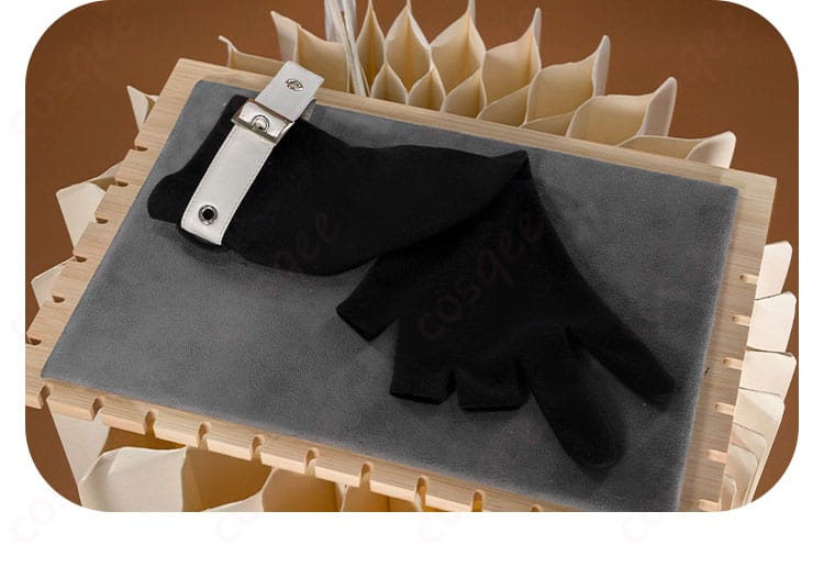 手袋(アームカバー含む)のデザインと素材感の近接写真