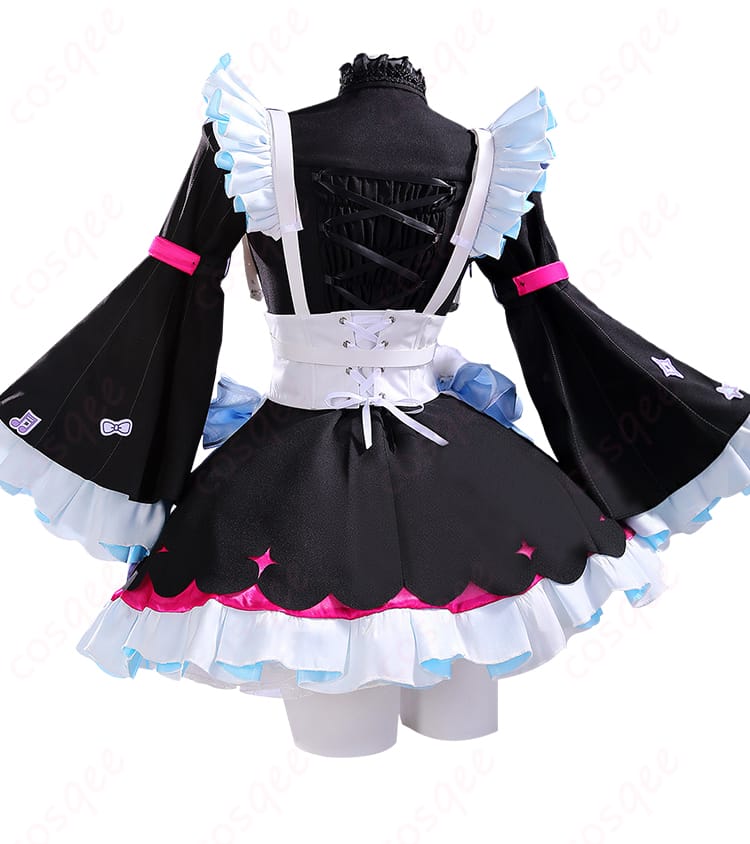 エナー・アールウェット ゴスロリメイド衣装の背面全体カット