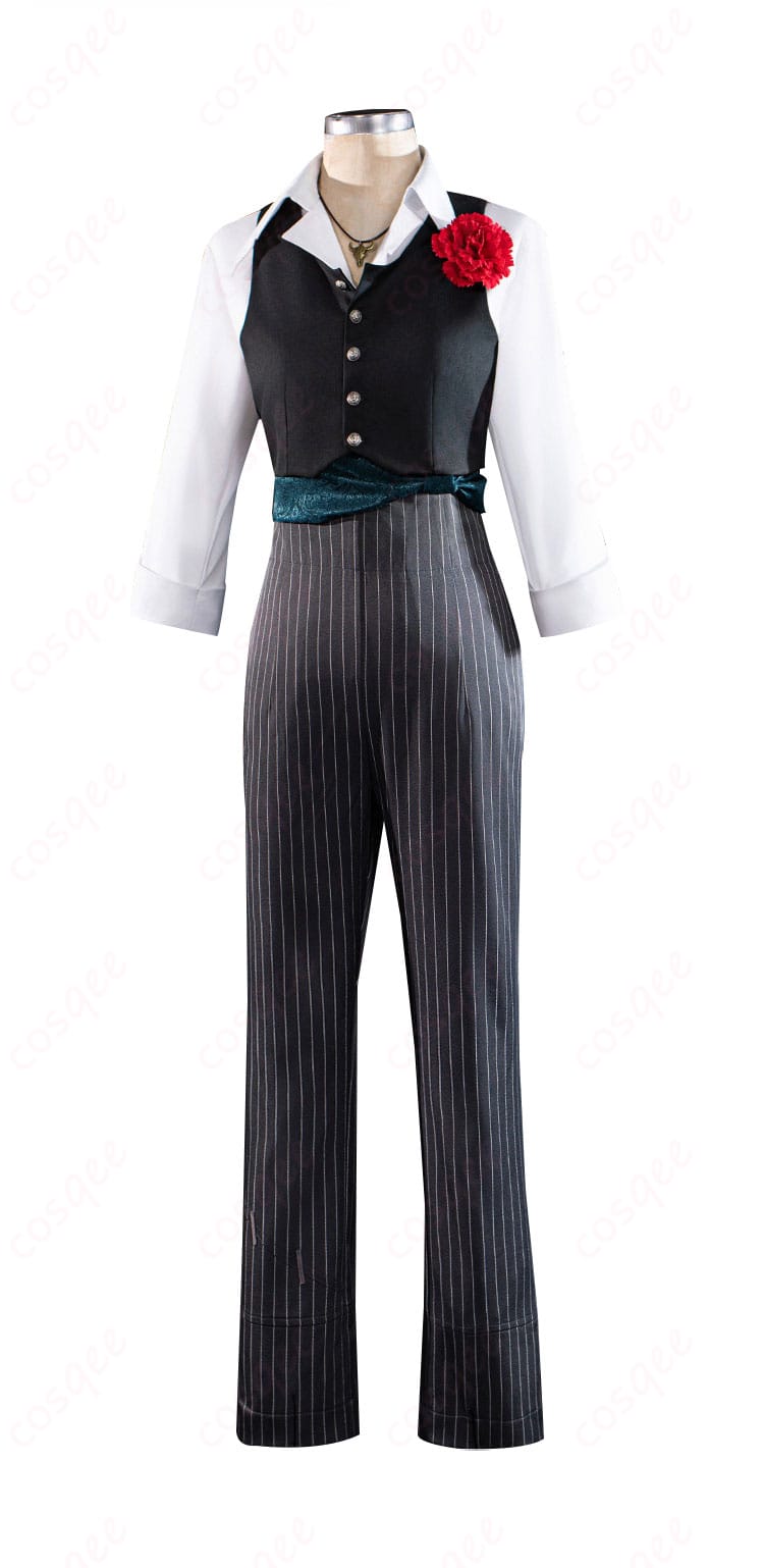 エルナンド・ロメロ 闘牛士コスプレの正面全身カット(ベストとズボンのシルエット)