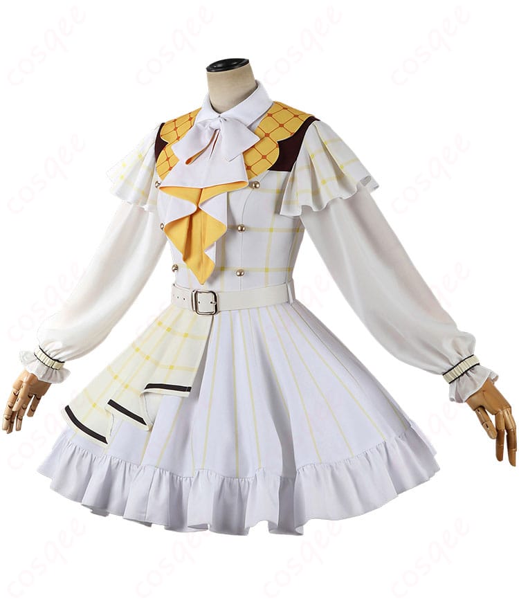 同衣装のサイドシルエットとスカートラインの見え方