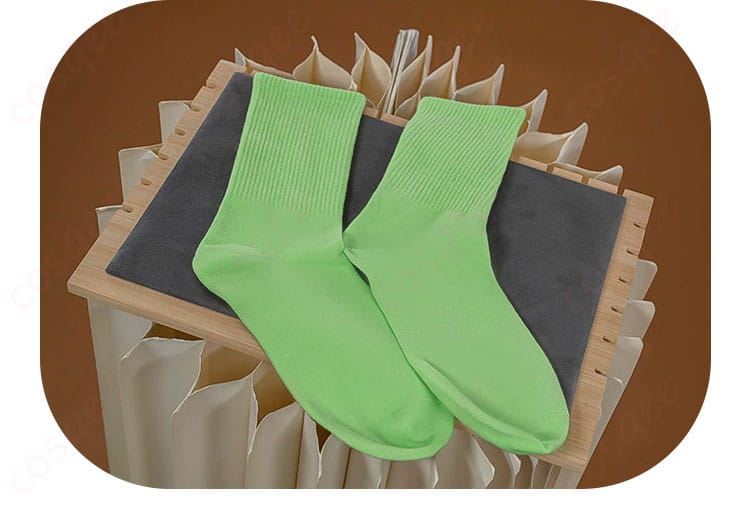 付属靴下の編み地と丈感のディテール