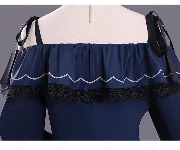 背面装飾のアップ。背面リボンと装飾パーツの構成を確認