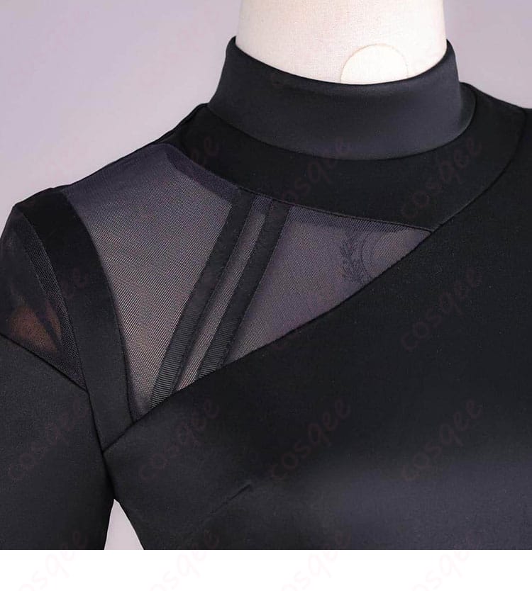 半袖口周辺の装飾とステッチの仕上がり