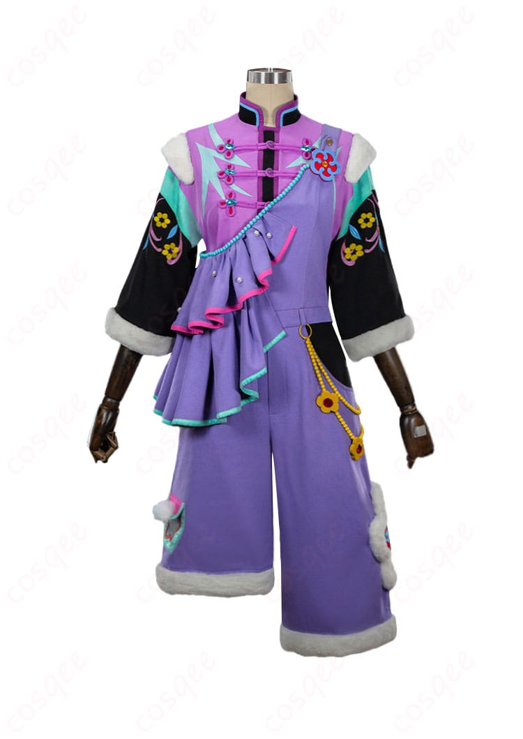 2wink衣装の正面全体像（シャツ＋オーバーオール＋胸飾り）