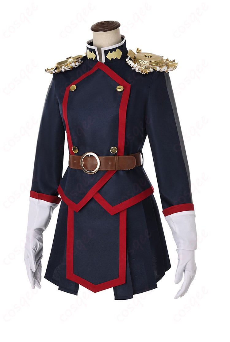 羽前京香 コスプレ衣装の側面。肩飾りとスカートライン、腰ベルトの位置関係が分かる角度