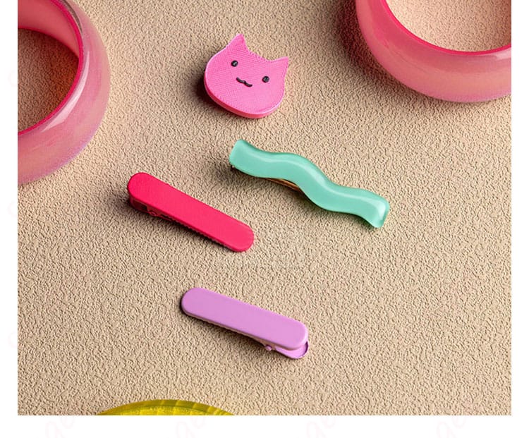 ヘアピン・髪飾りの造形と留め具ディテール