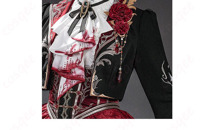 コート前合わせと蝶ネクタイ飾りのディテール