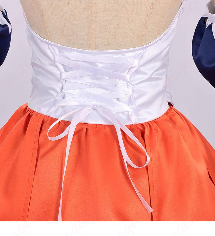 背面装飾ディテール（背中側の配色と意匠）