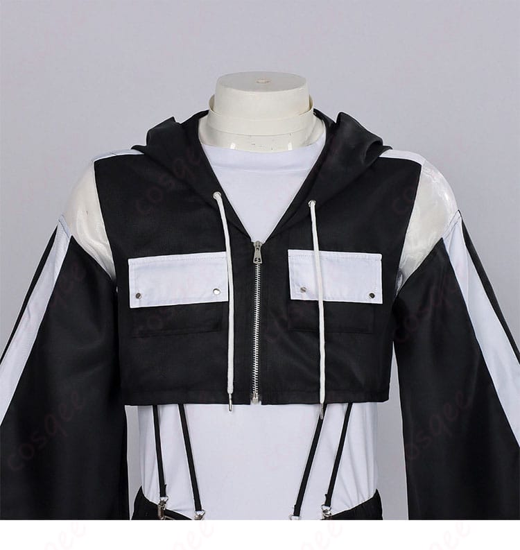 ジャケット襟元とチョーカーの装飾ディテール（金具・エッジの仕上げ）