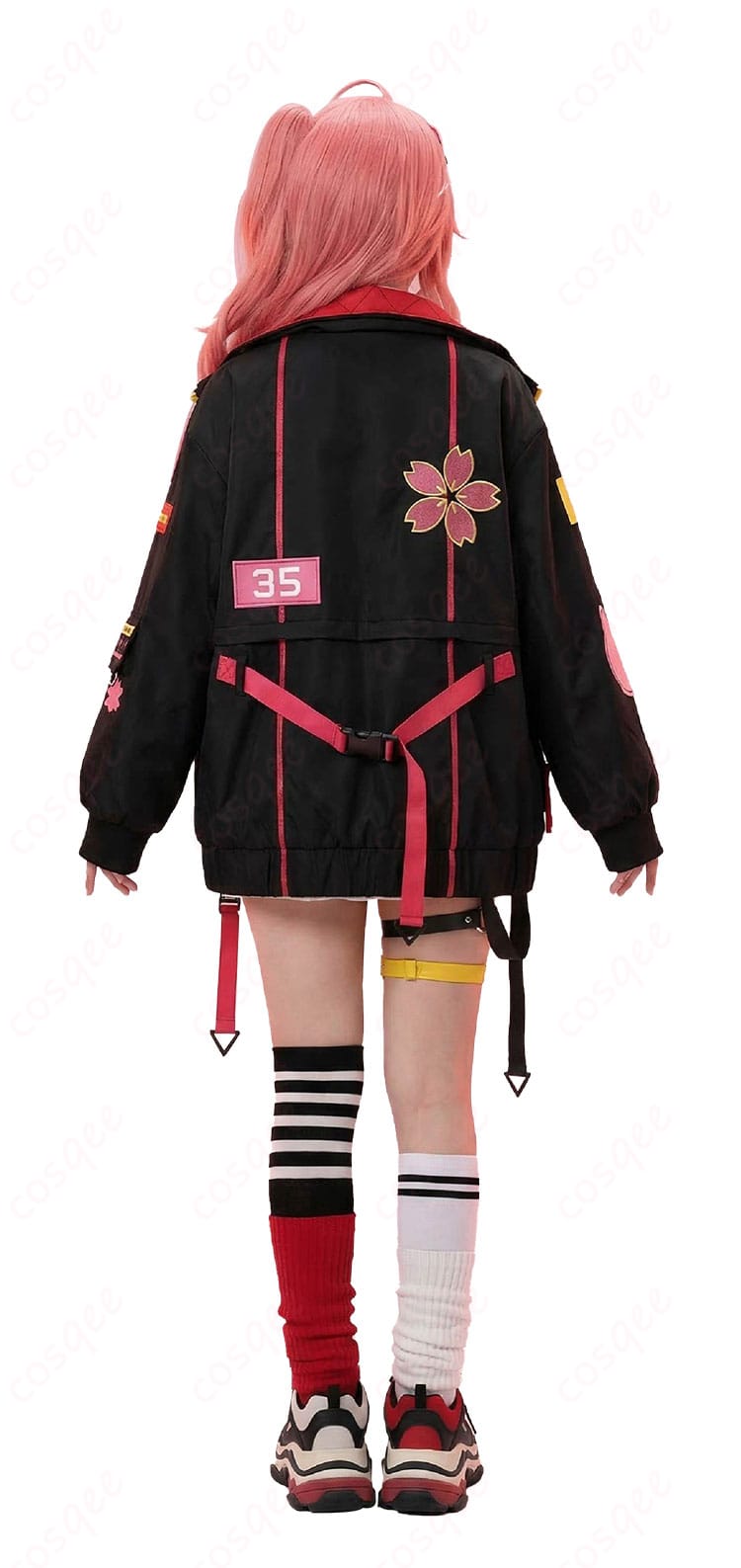 さくらみこ 生誕祭2026新衣装コスプレ ワンピース＋コートの背面全体画像