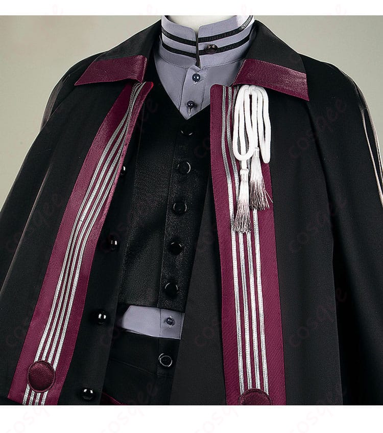 コートとシャツの襟元装飾ディテールの接写