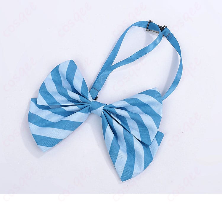 リボン単体の近接。生地の発色とエッジの処理を詳細に表示