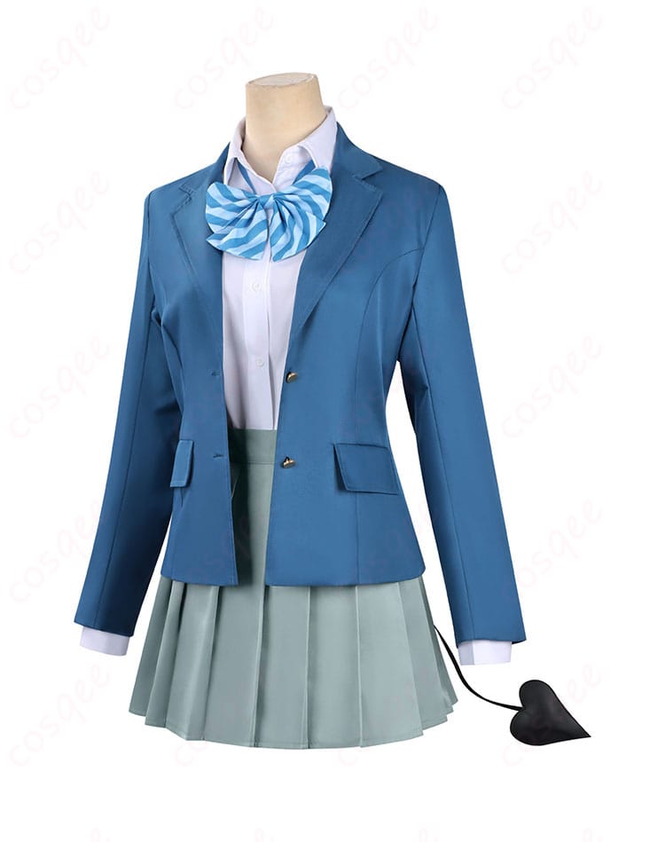 高潔カナン 学園制服コスプレの側面。コートのラインとスカートの落ち感、尻尾基部位置を表示