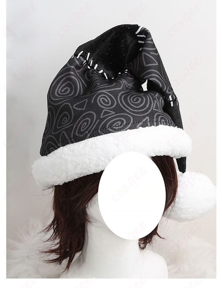 付属の帽子ディテール（形状・ブレード・装飾位置）