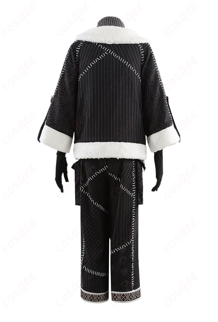 背面のコート裾の広がりとセンターベントの形状