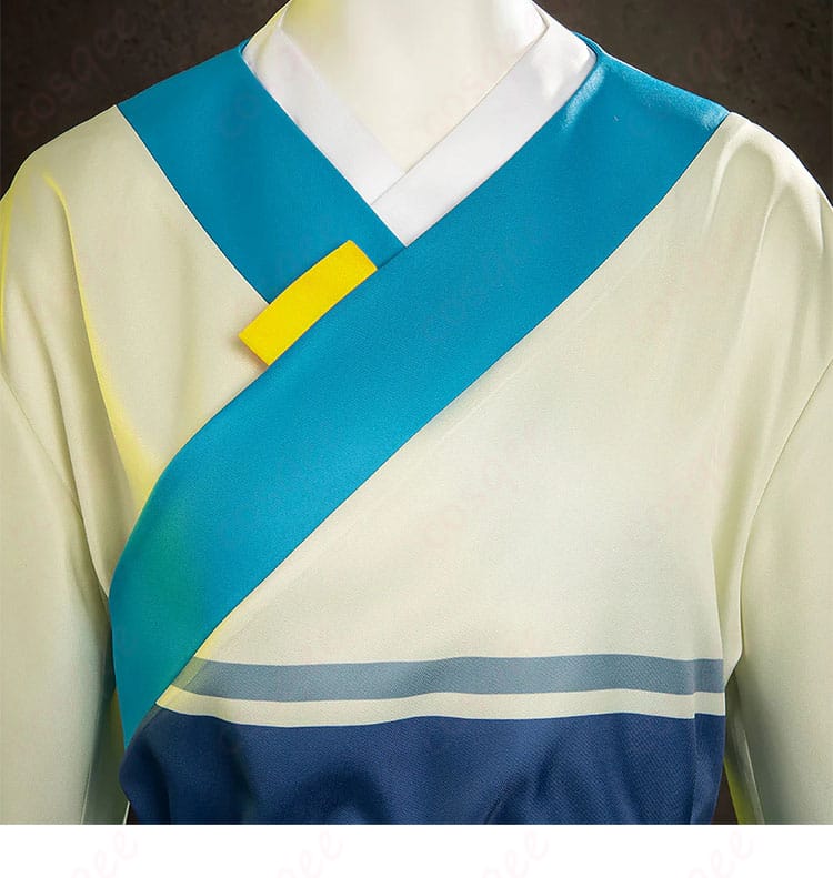 斜め襟(斜襟)デザインの首元ディテール