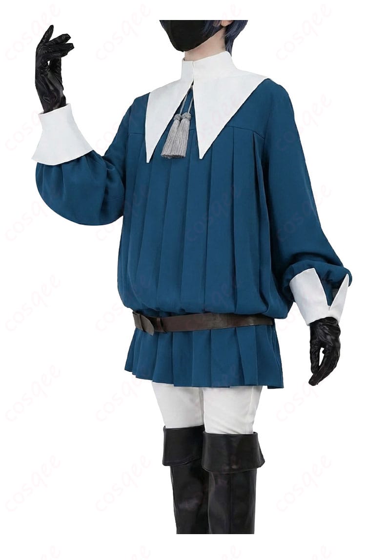 左側ディテールの近接。プリーツの落ち感と脇線の縫製、手袋のフィット感を確認できる。