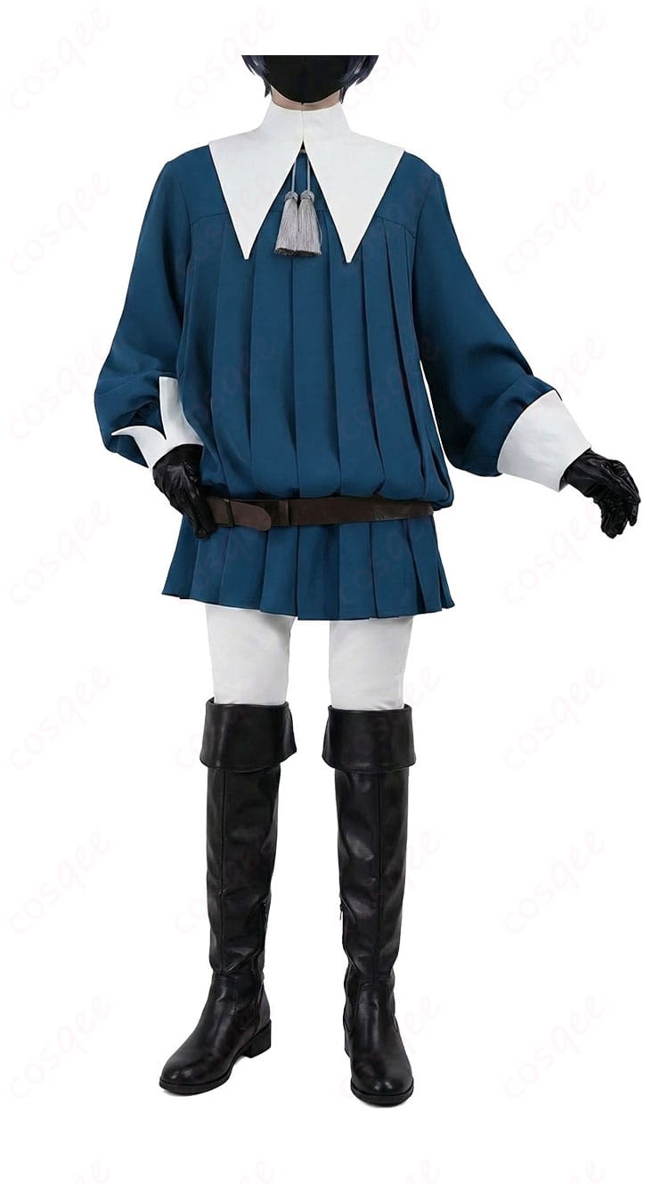 黒執事 シエル・ファントムハイヴ 常服コスプレの正面全身。ブルーのプリーツチュニックとつけ襟の上品なシルエット。
