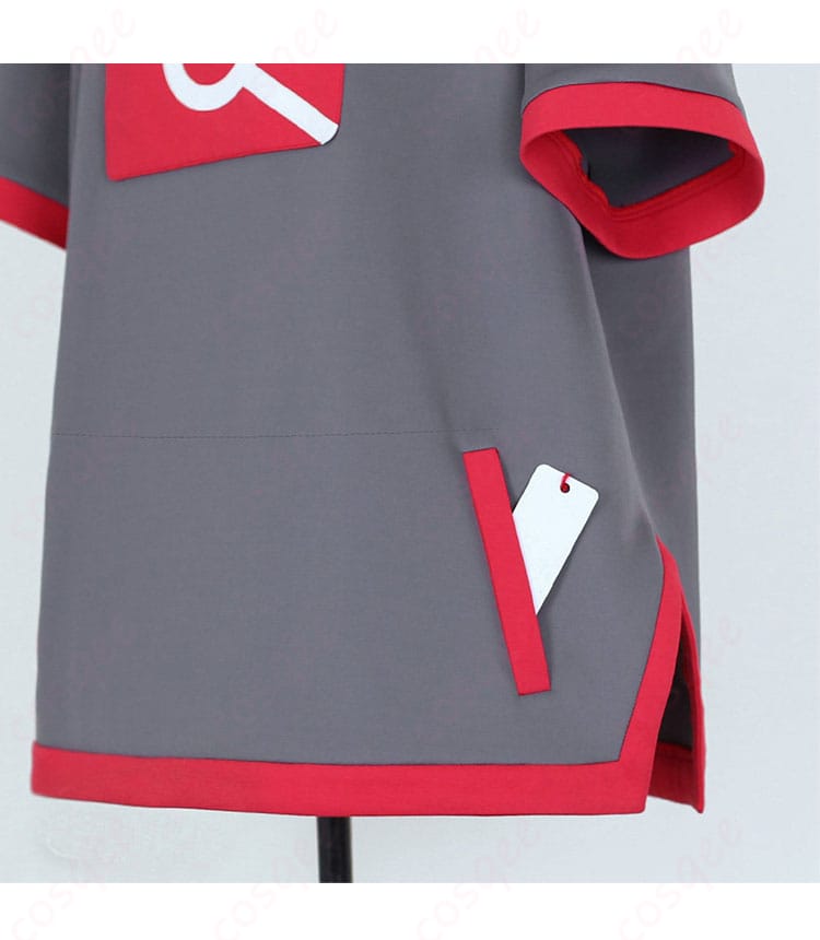 ゴウ 通常衣装パーカーのポケット周りディテール。口布の形状と補強ステッチが見える