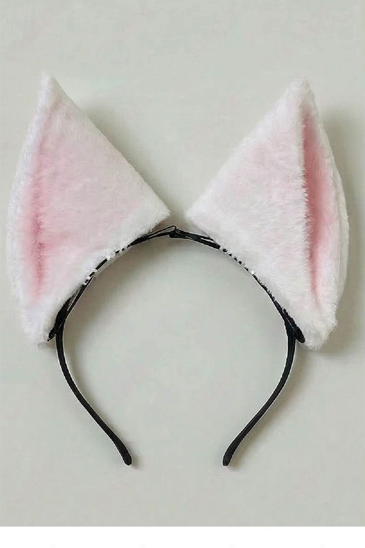 カチューシャ（猫耳）のディテール画像：形状と質感のクローズアップ