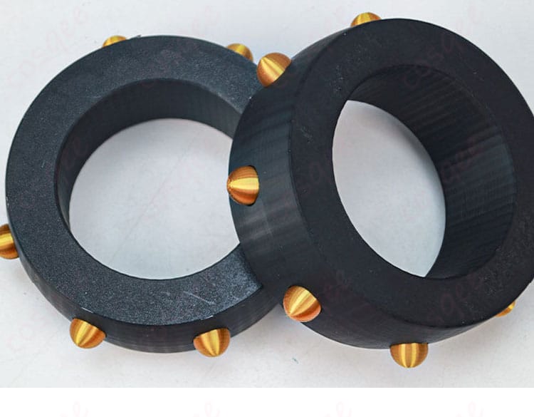 ウソップ衣装の手首飾りディテールのアップ