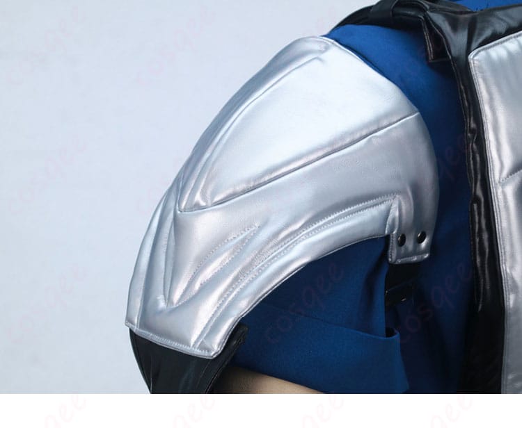 肩鎧（ショルダーアーマー）のディテール（形状と固定）