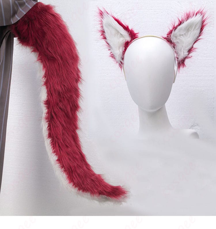 ヘッドアクセと尻尾パーツのディテール。素材感と装着ベースの形状を示す。