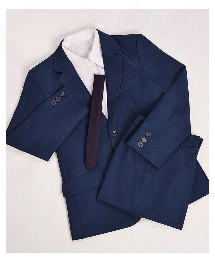 二藤宏嵩 スーツ衣装の装飾ディテール。生地のハリ感とステッチワークを接写で表現。