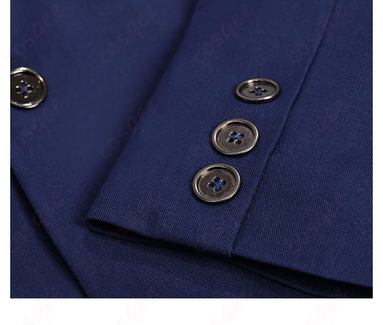 二藤宏嵩 スーツ衣装の袖口ボタン。袖口の開き仕様とボタン配列でビジネスライクな雰囲気。