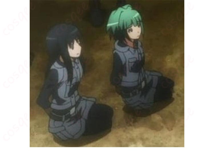 暗殺教室 茅野カエデ 超体育着コスプレの背面・側面ディテール｜配色切替とシルエット解説用