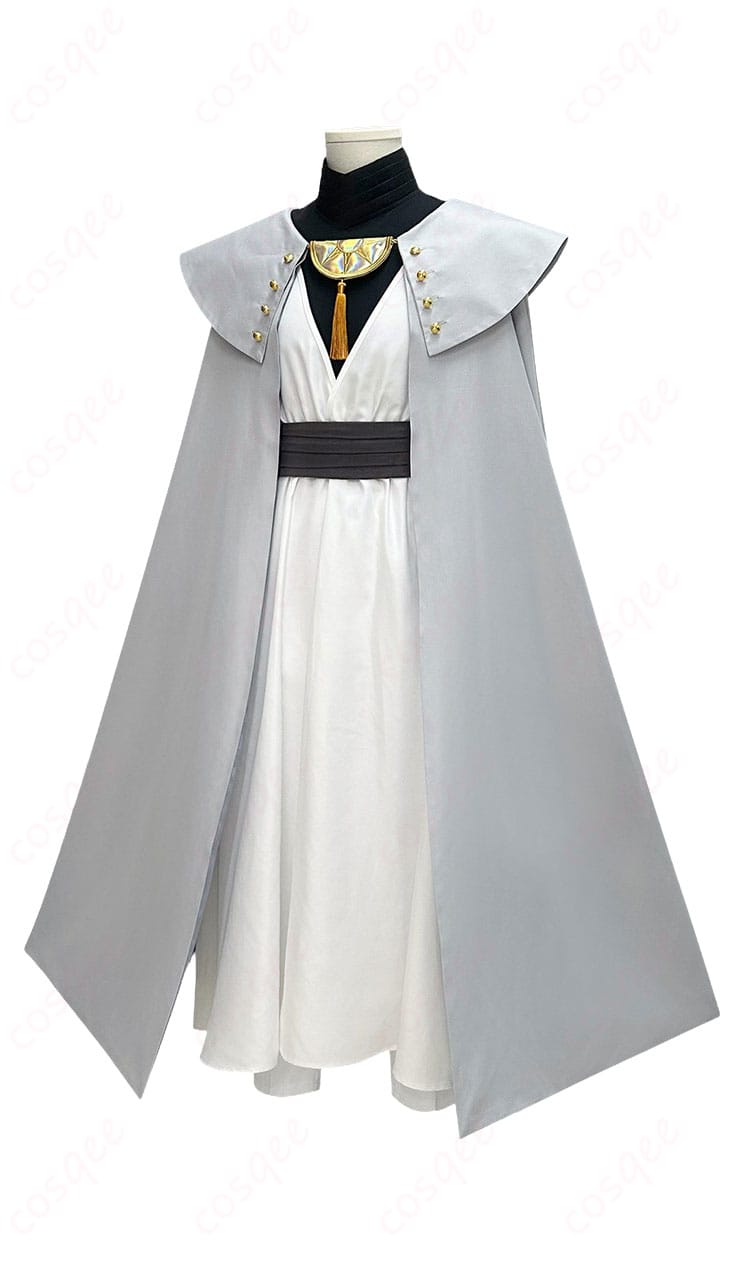 キーフリー衣装の正面全体。マントとコルセットベルトのシルエットが分かる構図