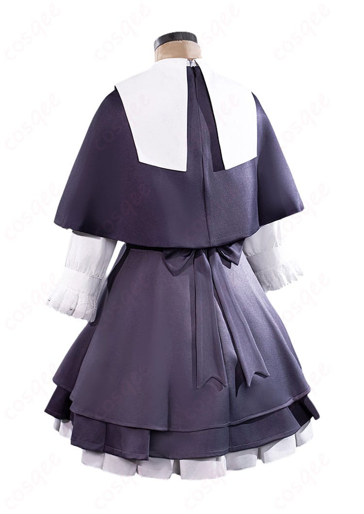 森亜るるかの私服コスプレ衣装の背面とバックリボン