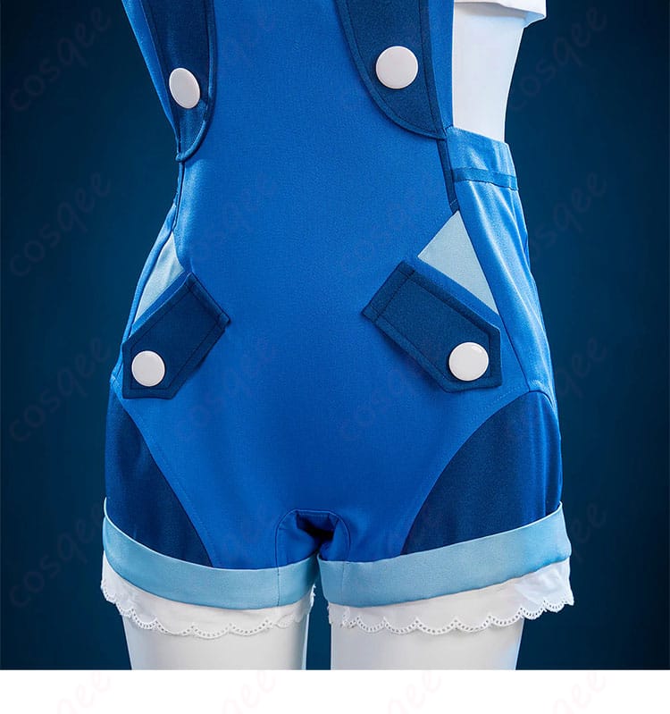 ボトム(パンツ)の装飾:ポケットと配色ステッチの近接