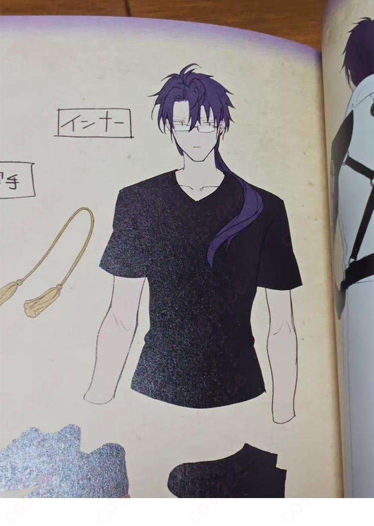 内番服インナー黒半袖Tシャツの正面。首元のリブと身頃のバランス、マットな発色とシンプルなシルエットが分かるカット。